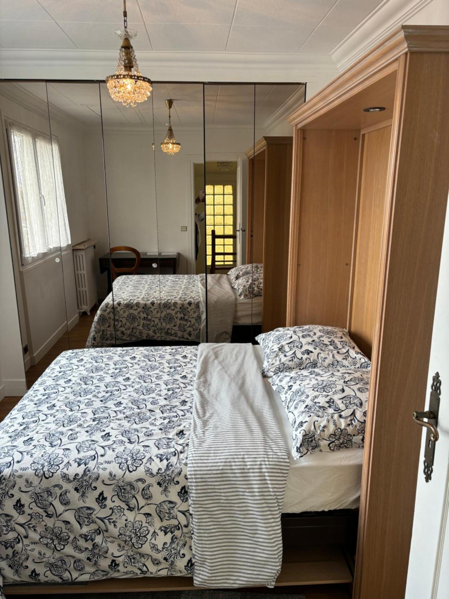 Maison A Louer 3 Chambres サルトルーヴィル エクステリア 写真